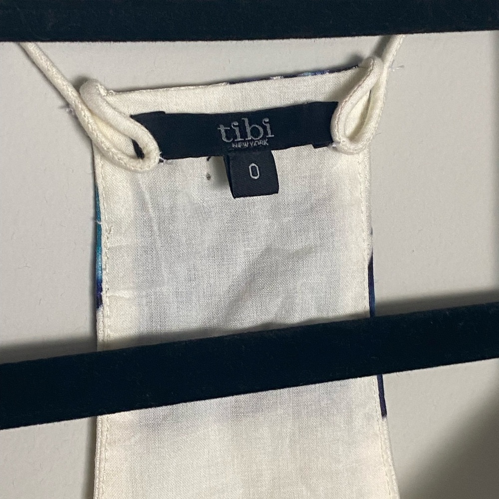 Tibi Silk Printed Top Blue White Peplum Racerback Abstract Print Tank Top Size 0 - Picture 4 of 6